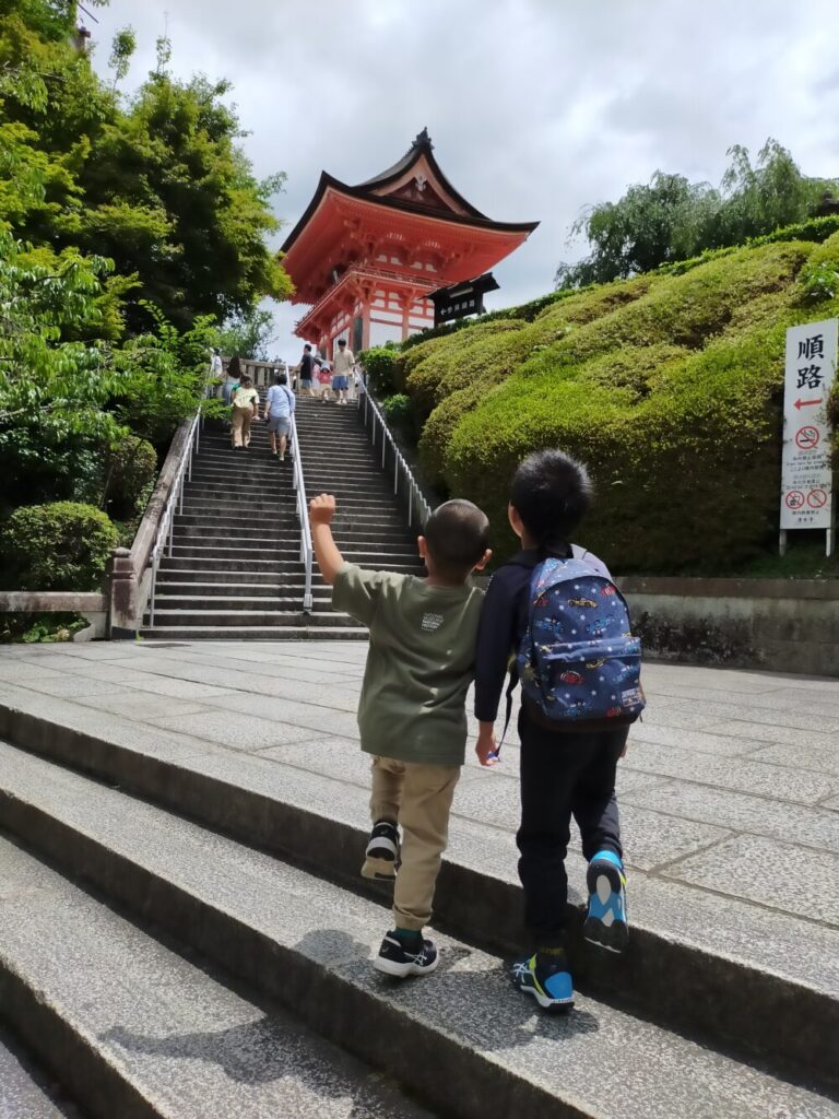 京都 ベビーカー セール 観光